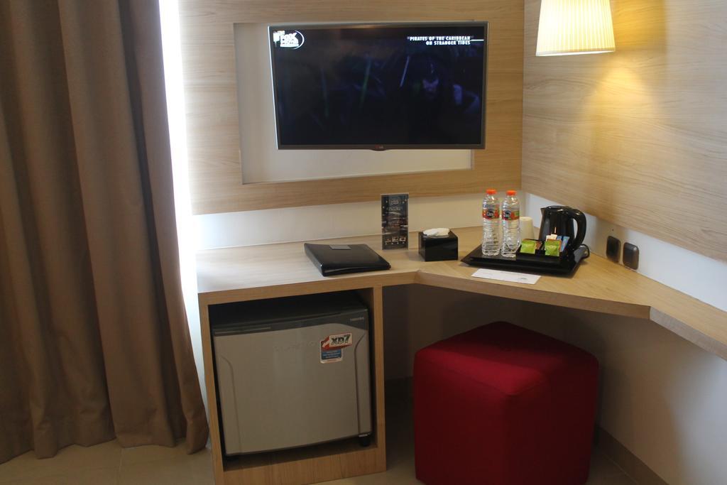Agria Hotel Bogor Exterior foto